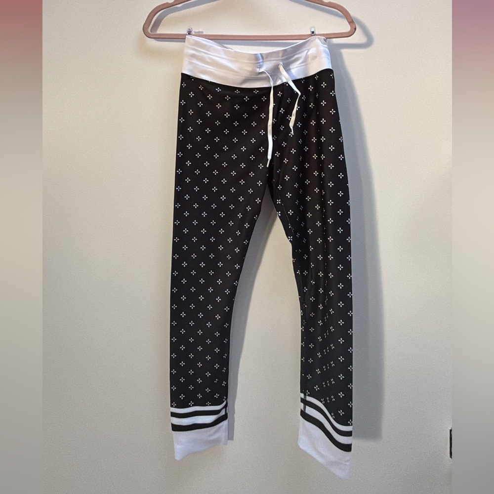 Sarah's Day Leggings Large